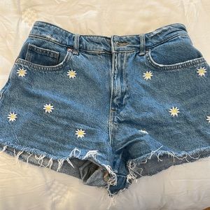 Zara kids Jean shirts with daisies
